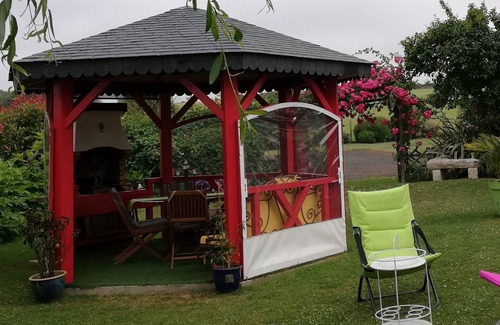 Binic-Etables-sur-Mer Cottage | La JacoBinic is a charming gite set between land and sea, 1.5 km from the beaches.