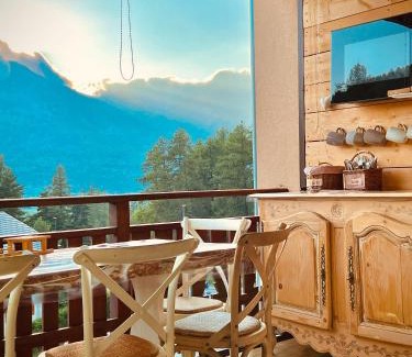 La Joue du Loup Apartment | La joue du loup, aux pieds des pistes et vue sur montagnes