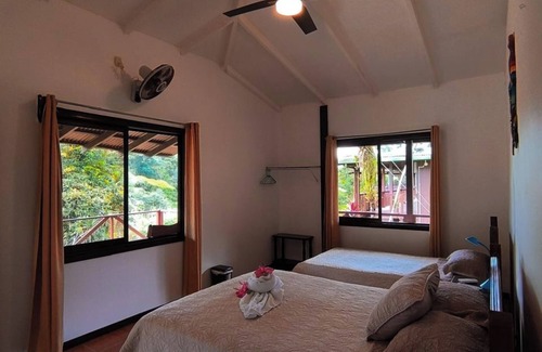 Pital Cabin | La Laguna del Lagarto Eco-Lodge