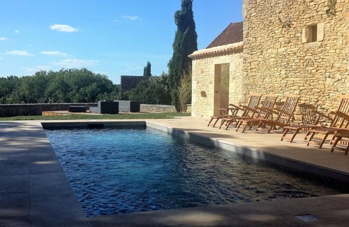 Saint-Amand-de-Coly House | La Lauzière is an authentic French holiday home with private swimming pool
