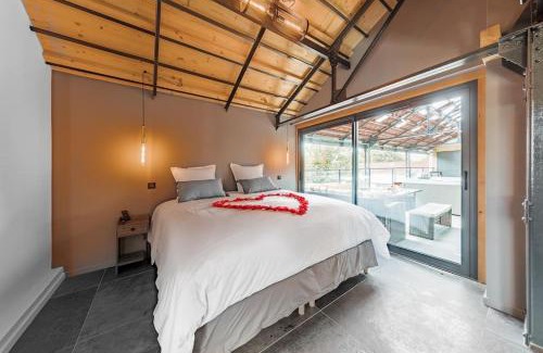Pont-a-Mousson Apartment | La Limonaderie, Loft avec Jacuzzi