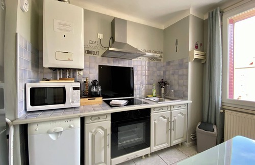 Yves Farge - Le Fleuve Apartment | LA LOGE - 3 bedroom apartment Lyon 7, with carpark