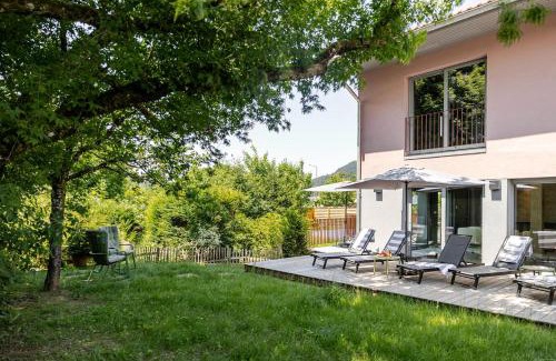 Gerardmer Villa | La Loge aux Loups, à 100 m du lac, piscine intérieure, sauna, cheminée, local skis vélos
