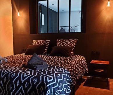 Sinceny House | La Loge