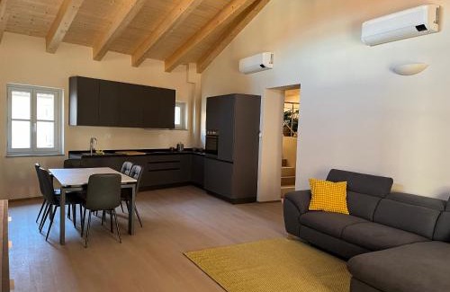 Piazza Apartment | La Loggia di Piazza Maggiore