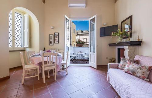 Manduria Apartment | La Loggia House by BarbarHouse