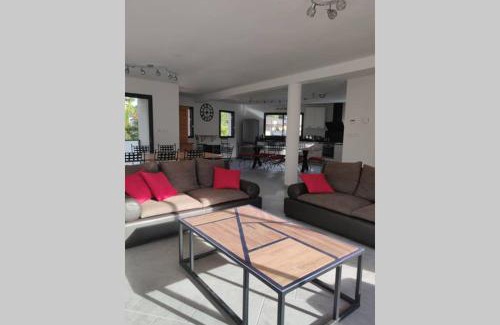 Rilly-la-Montagne House | LA LOGIA DU PEUPLIER