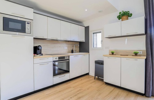 Vers-sur-Selle House | La Longere - Calme, Neuf, 15 min Amiens