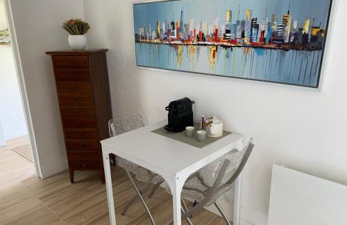 Medan Bed & Breakfast | La Louisou