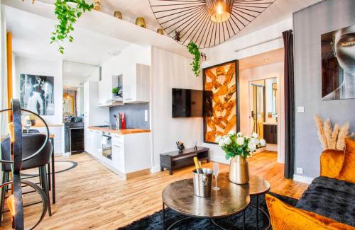 Vaugueux Apartment | La Môme — Parking, quartier historique & animé