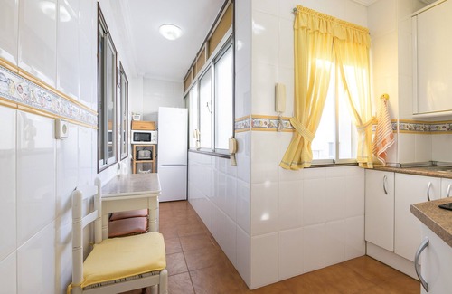 San Fernando Apartment | La Maña - Two Bedroom Apartment, Sleeps 4