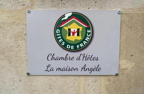 Caisnes Bed & Breakfast | La Maison Angèle