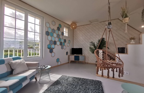 Siouville-Hague House | La maison bleue du surfeur face à la mer 6 persons