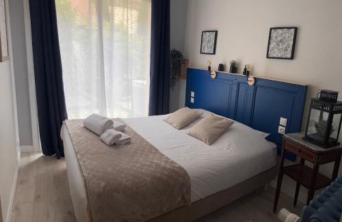 Chaumes-en-Brie House | La Maison d'Emilie - Chambres d'hôtes