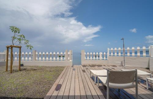 Tartane Villa | La maison dans la mer