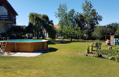Bayon Apartment | La maison de LOUELYNE Come and relax in the wild Moselle region