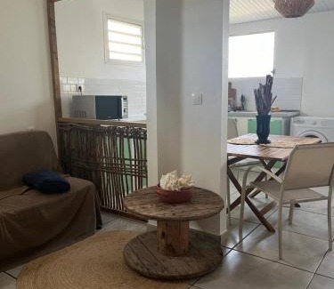 Le Vauclin House | La maison de Vénus maisonnette privée à 3 min à pieds du front de mer
