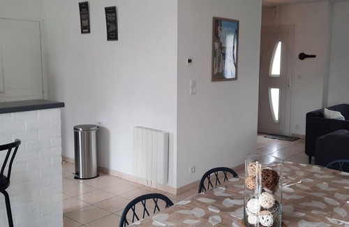 Arrest House | La Maison de Vacances D'enzo