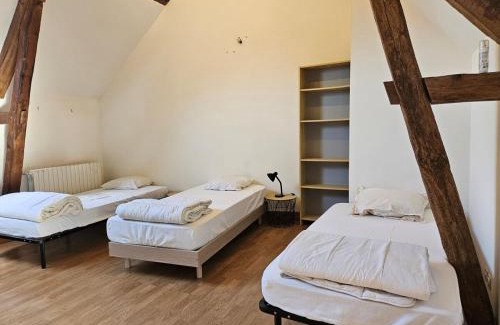 Loreux Apartment | La Maison des Ecureuils