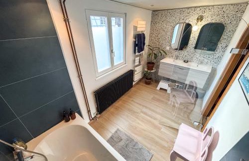 Obernai House | La Maison du Coin - Parking Gratuit - Centre Ville - Commerces à Proximité