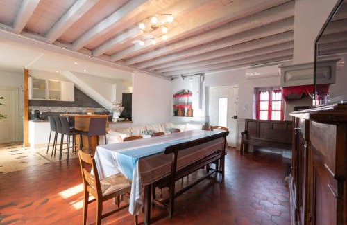 Ledeuix House | La Maison du Soleil avec Jacuzzi 6p