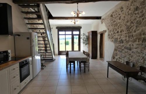 Saint-Lon-les-Mines House | La maison du becq
