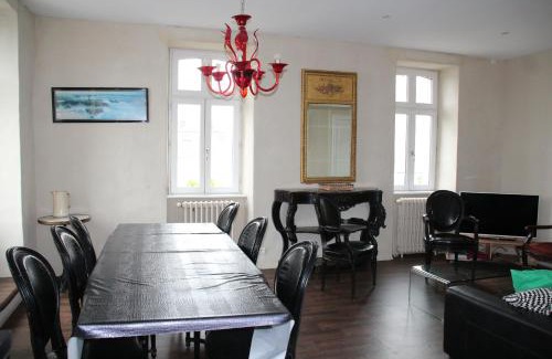 Roscoff Apartment | La Maison du Port, vue mer, jardin et parking