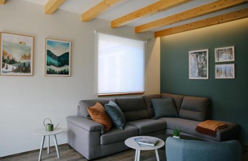 Montan-Angelin-Arensod Villa | La Maison du Renard, villa con giardino e vista sulle montagne
