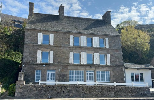 Dielette House | La Maison du Vieux Port