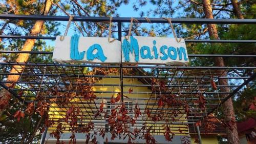 Kon Plong House | La Maison Homestay Măng Đen