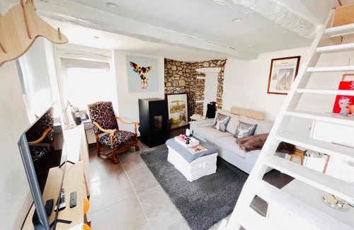 Andenne House | La maison Mythique