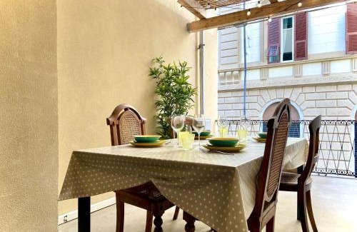 La Spezia Historic Centre Apartment | La Maisonette