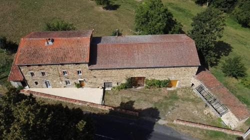 Auzelles House | La maisonnée Auvergnate