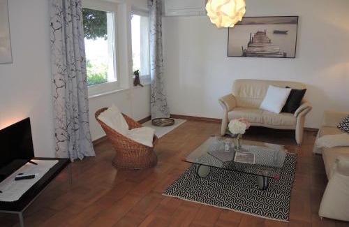 Minusio Apartment | La Margaritta by Fewotessin