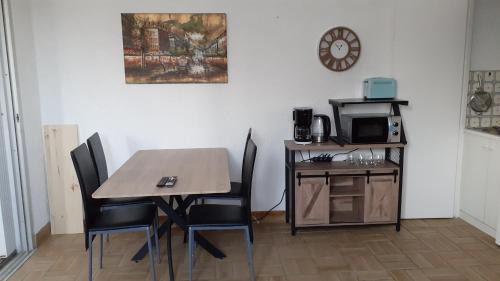 Le Port Apartment | La Marina