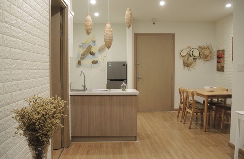 Ha Long Condo | La Mer Perfect for Romantic couples and families