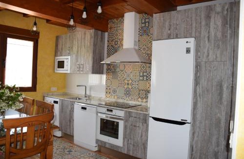 Santibanez del Val House | La Mira