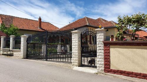 Malaiesti House | La Mosu-n Retezat