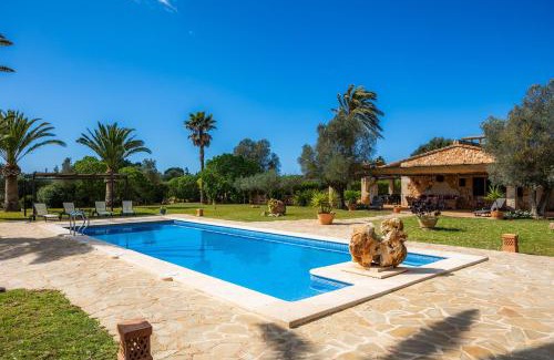 Campos Villa | La Paloma de Sa Torre Marina
