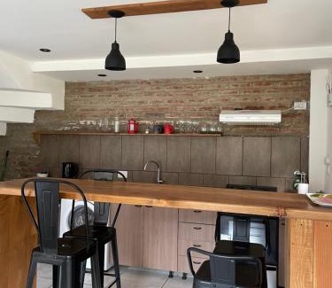 San Carlos de Bariloche House | La Pampita en Villa Arelaquen Casa M14