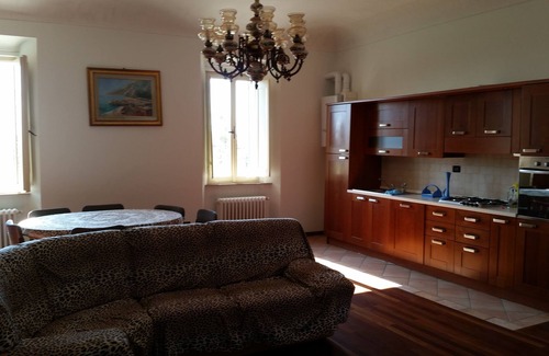 Avenale Apartment | La Panoramica (large apartment 1)