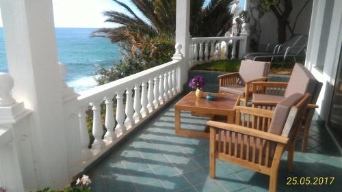 Los Realejos Apartment | La Pardela Oceanfront