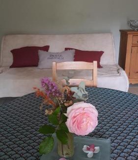 Saint-Genix-sur-Guiers Apartment | La Parenthèse - Gîte de la Sittelle