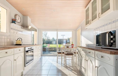 Gouville-sur-Mer House | La peite maison by Interhome