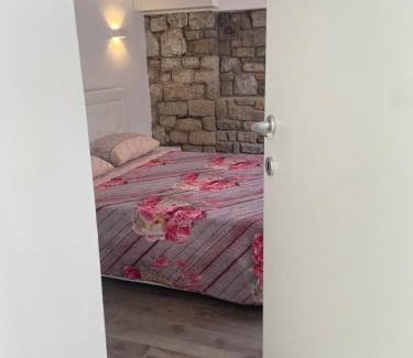 Montefalcone di Val Fortore Apartment | La Perla Del Borgo