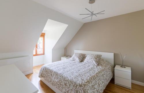 Chalautre-la-Petite House | La Petite Chalautrière - Avec grand jardin