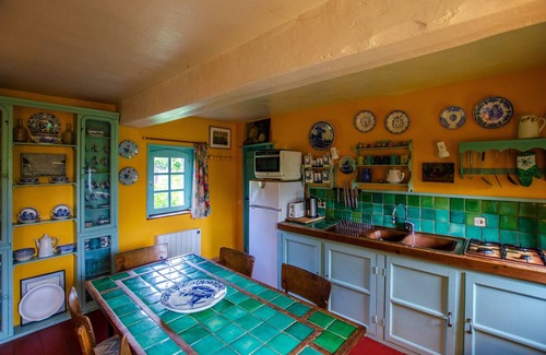 Varengeville-sur-Mer Ski Chalet | La Petite Maison, village center and beach accessible by foot