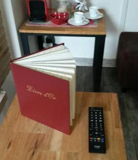 Enclos Apartment | La Petite Fugue