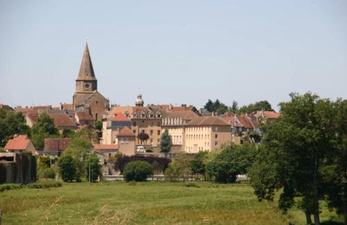 Magnac-Laval House | La petite maison de l'étang