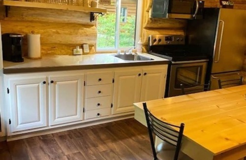 Saint-Luc-de-Bellechasse Ski Chalet | La Pitoune SPA privé - 6 pers